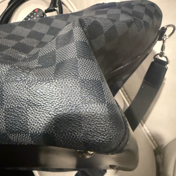 Louis Vuitton Greenwich Boston overnight/ weekend Duffel Bag - Picture 15 of 15